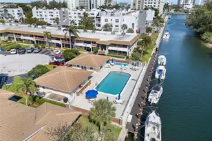 1340 NE 28th Ave, Pompano Beach, FL 33062 - Photo 2