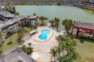 19001 NE 14th Ave, Miami, FL 33179 - Photo 14
