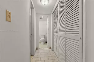 19001 NE 14th Ave, Miami, FL 33179 - Photo 8