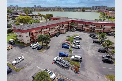 19001 NE 14th Ave #221, Miami, FL 33179 - Photo 10