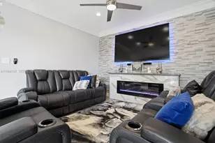 11201 Sunview Way, Cooper City, FL 33026 - Photo 4