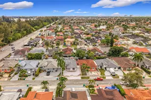 1163 NW 134th Pl, Miami, FL 33182 - Photo 2