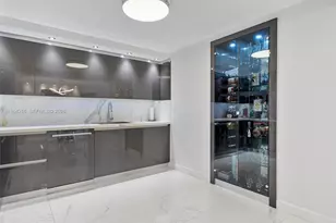 251 174th St, Sunny Isles Beach, FL 33160 - Photo 18