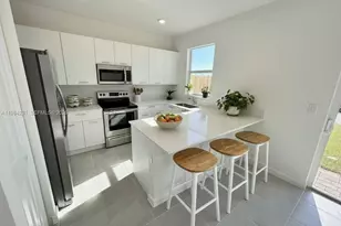 12354 NW 23rd Ct, Miami, FL 33167 - Photo 4