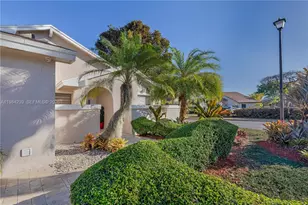 5321 SW 153rd Pl S, Miami, FL 33185 - Photo 10