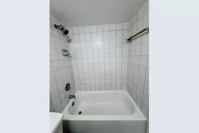 6395 W 22nd Ct #104, Hialeah, FL 33016 - Photo 4