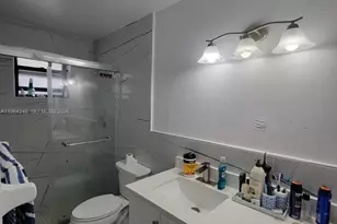 9787 Riverside Dr, Coral Springs, FL 33071 - Photo 26