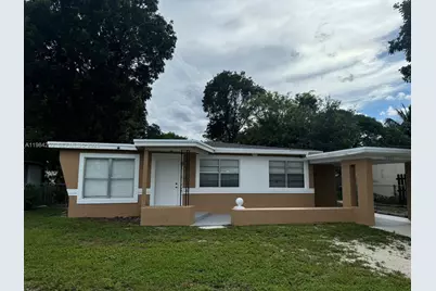 2832 SW 7th St, Fort Lauderdale, FL 33312 - Photo 1