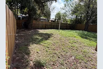 2832 SW 7th St, Fort Lauderdale, FL 33312 - Photo 2