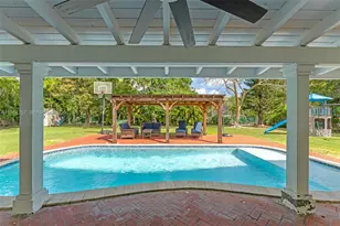 12945 SW 82nd Ave, Pinecrest, FL 33156 - Photo 22