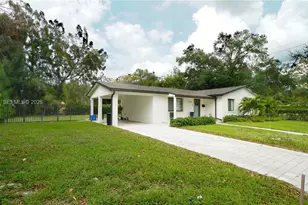 255 Grant Dr, Coral Gables, FL 33133 - Photo 2