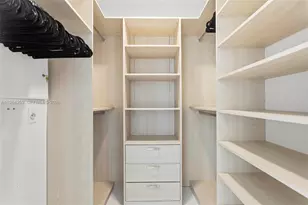 851 NE 1st Ave, Miami, FL 33132 - Photo 24