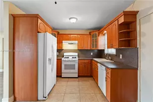 3361 NW 189th St, Miami Gardens, FL 33056 - Photo 16