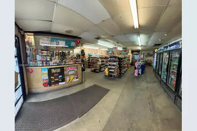 1186 NW 103rd St, Miami, FL 33150 - Photo 2