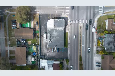 1186 NW 103rd St, Miami, FL 33150 - Photo 8