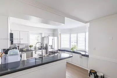 261 Navarre Ave #B-1, Coral Gables, FL 33134 - Photo 14