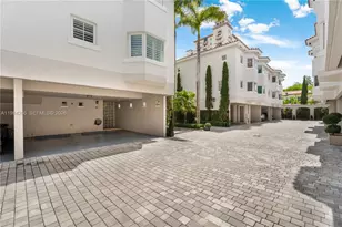 261 Navarre Ave, Coral Gables, FL 33134 - Photo 2