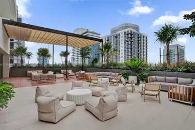 11 NE 6th #1403, Miami, FL 33132 - Photo 42