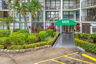 1000 Parkview Dr, Hallandale Beach, FL 33009 - Photo 48