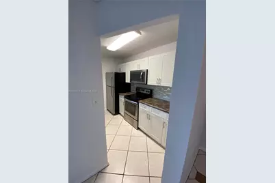 7035 NW 186th St #D305, Hialeah, FL 33015 - Photo 14