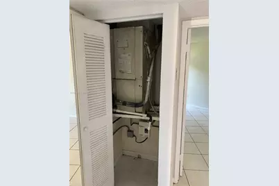 7035 NW 186th St #D305, Hialeah, FL 33015 - Photo 8