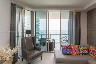 1300 Brickell Bay Dr, Miami, FL 33131 - Photo 10