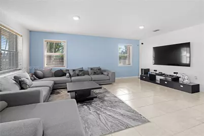 15425 SW 114th St, Miami, FL 33196 - Photo 10