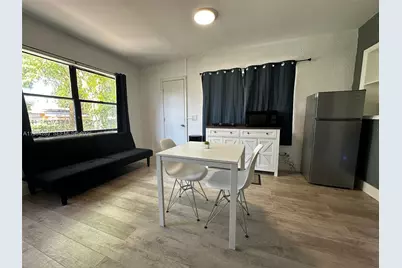 275 NW 46th St #B, Miami, FL 33127 - Photo 12