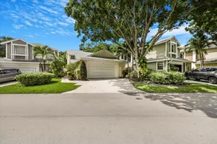 5366 214th Ct S, Boca Raton, FL 33486 - Photo 2