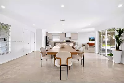 1119 N 46th Ter, Hollywood, FL 33021 - Photo 10