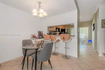 4914 SW 31st Ter #8, Dania Beach, FL 33312 - Photo 8