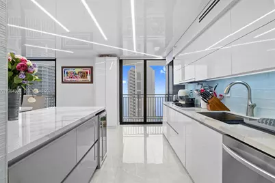 210 174th St #2319, Sunny Isles Beach, FL 33160 - Photo 12