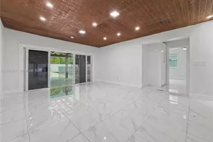 660 S Biscayne River Dr, Miami, FL 33169 - Photo 12