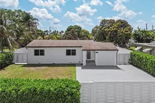 660 S Biscayne River Dr, Miami, FL 33169 - Photo 2