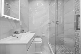 660 S Biscayne River Dr, Miami, FL 33169 - Photo 38