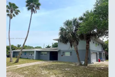 139 2nd Ave, Indialantic, FL 32903 - Photo 2