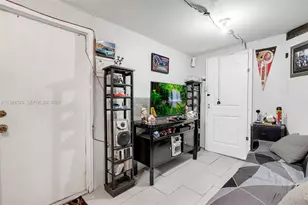 1224 NW 18th St, Fort Lauderdale, FL 33311 - Photo 16