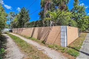 1800 Miami Springs Ave, Miami Springs, FL 33166 - Photo 40