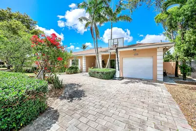 1800 Miami Springs Ave, Miami Springs, FL 33166 - Photo 42