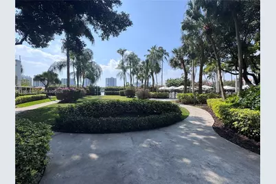 3610 Yacht Club Dr #1002, Aventura, FL 33180 - Photo 24