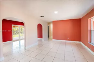 2791 Village Green Dr, Miami, FL 33175 - Photo 20