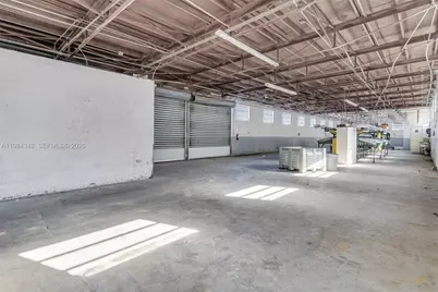 20601 SW 194th Ave, Miami, FL 33187 - Photo 2