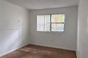 7210 NW 179th St, Hialeah, FL 33015 - Photo 16