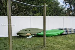 6527 NW 2nd St, Margate, FL 33063 - Photo 30