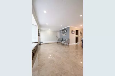 6527 NW 2nd St, Margate, FL 33063 - Photo 4