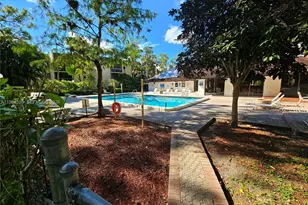 8429 Forest Hills Dr, Coral Springs, FL 33065 - Photo 16