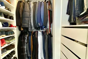 253 NE 2nd St, Miami, FL 33132 - Photo 18