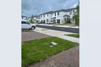13637 SW 157th Pl, Miami, FL 33196 - Photo 8