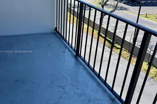 10431 N Kendall Dr, Miami, FL 33176 - Photo 12