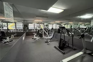 10431 N Kendall Dr, Miami, FL 33176 - Photo 26